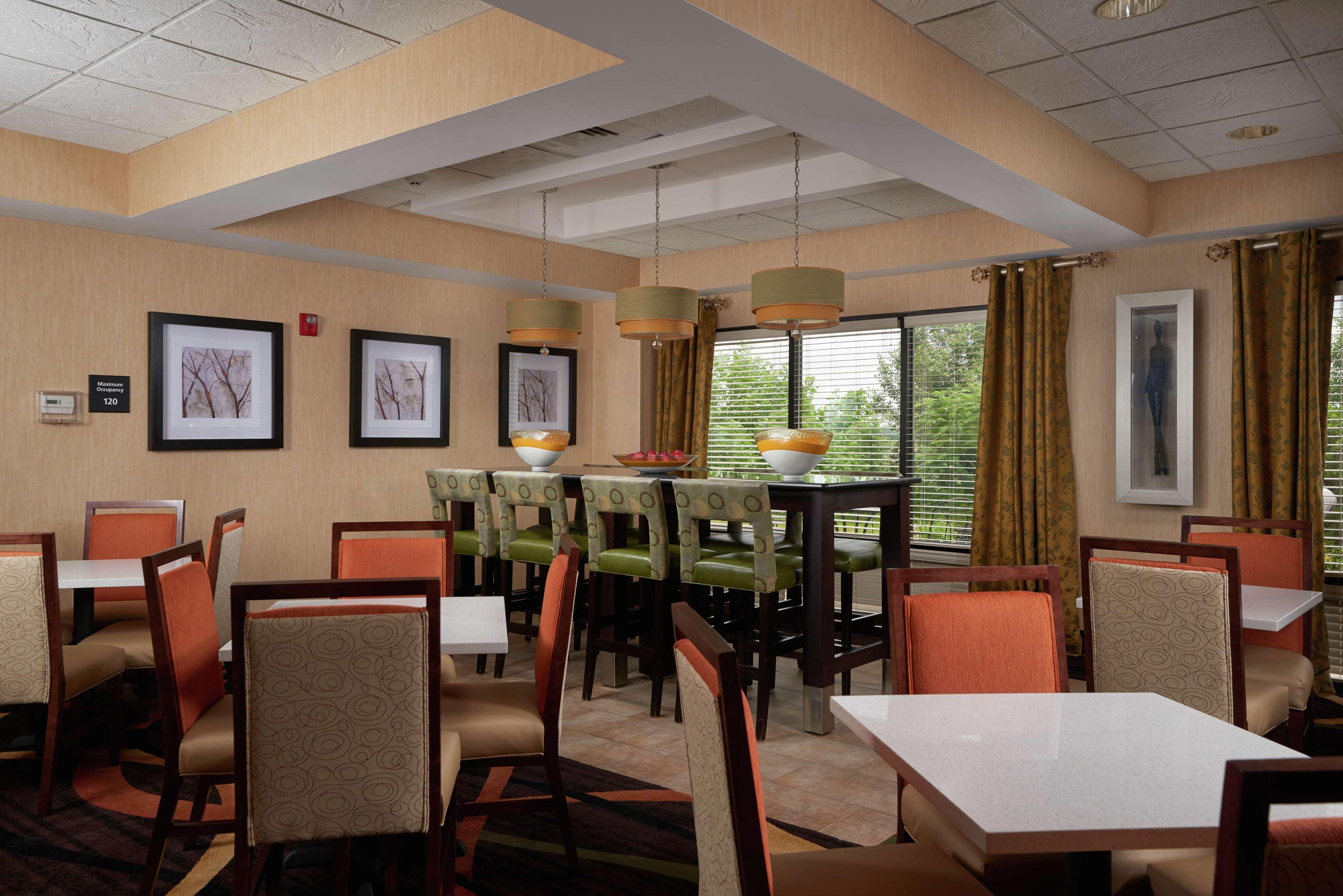 Hotel Hampton
